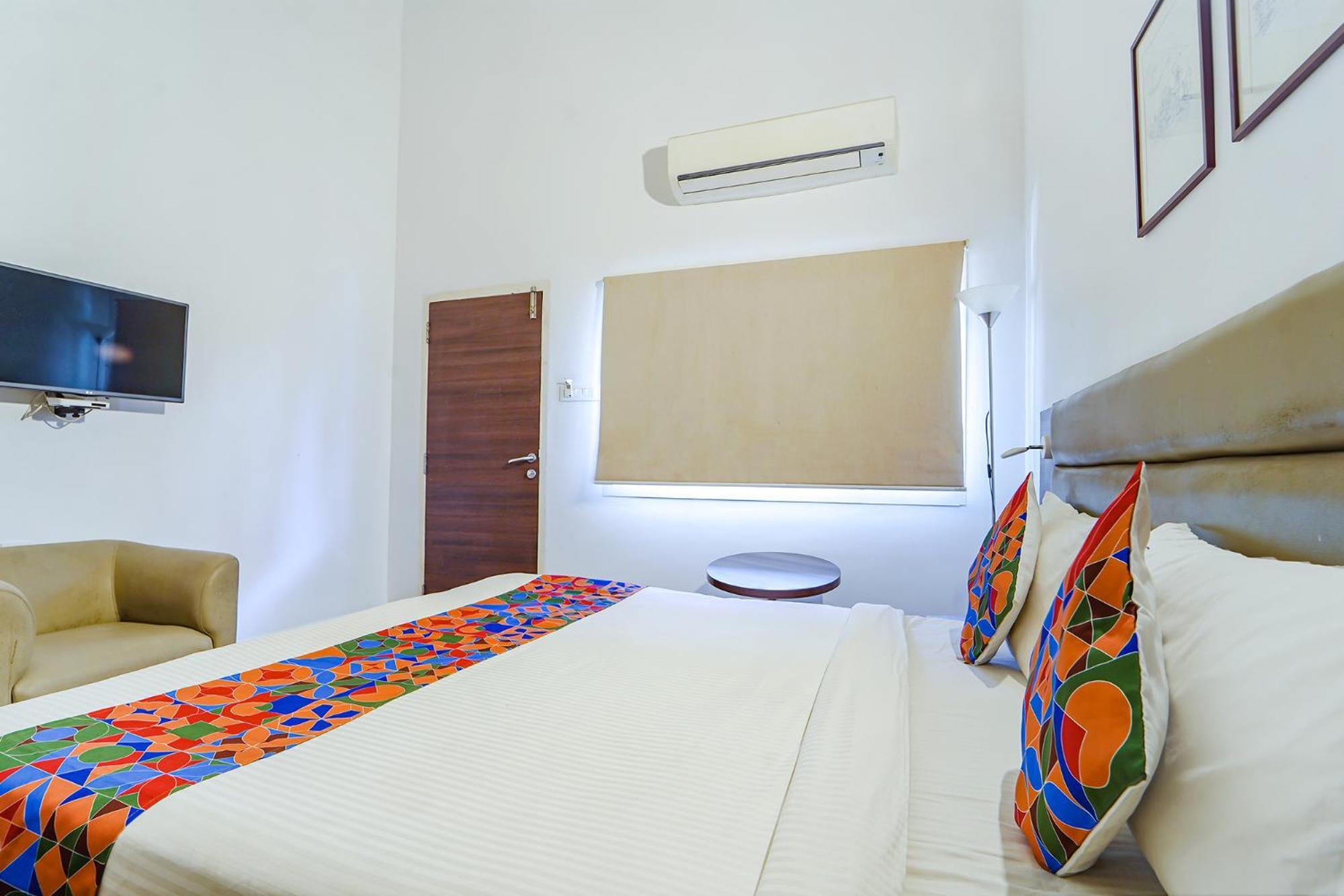 Fabexpress Le Aham Boutique - Auroville Beach - 600M Puduččéri Exteriér fotografie